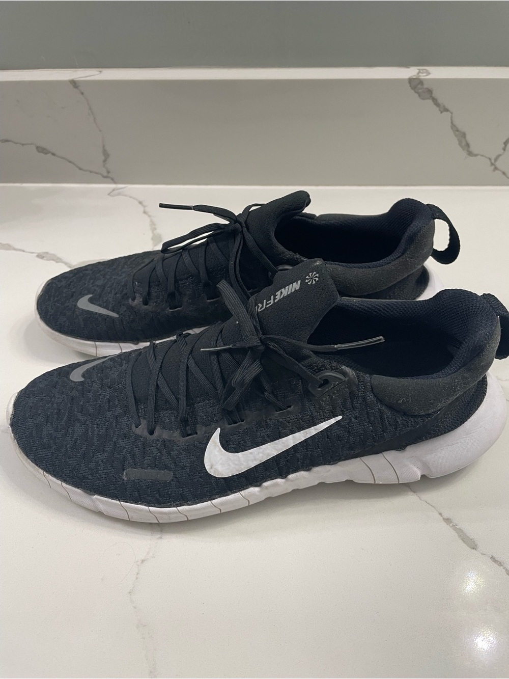 Nike Free RN Men's Black/White Lace-Up Low Top Running Sneakers CZ1884